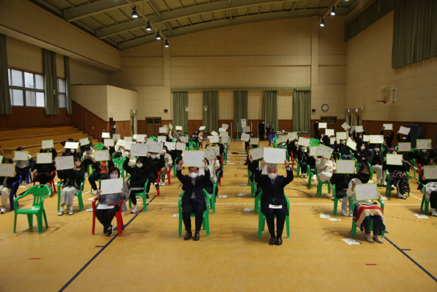 [크기변환]1213 교육가족과 - 금산군, 알차게 바로 아는 인권 콘서트 성료 (2).JPG