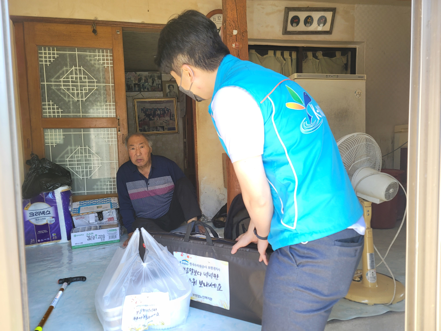 사진(추석맞이 명절나눔)_보령댐노인복지관4.jpg